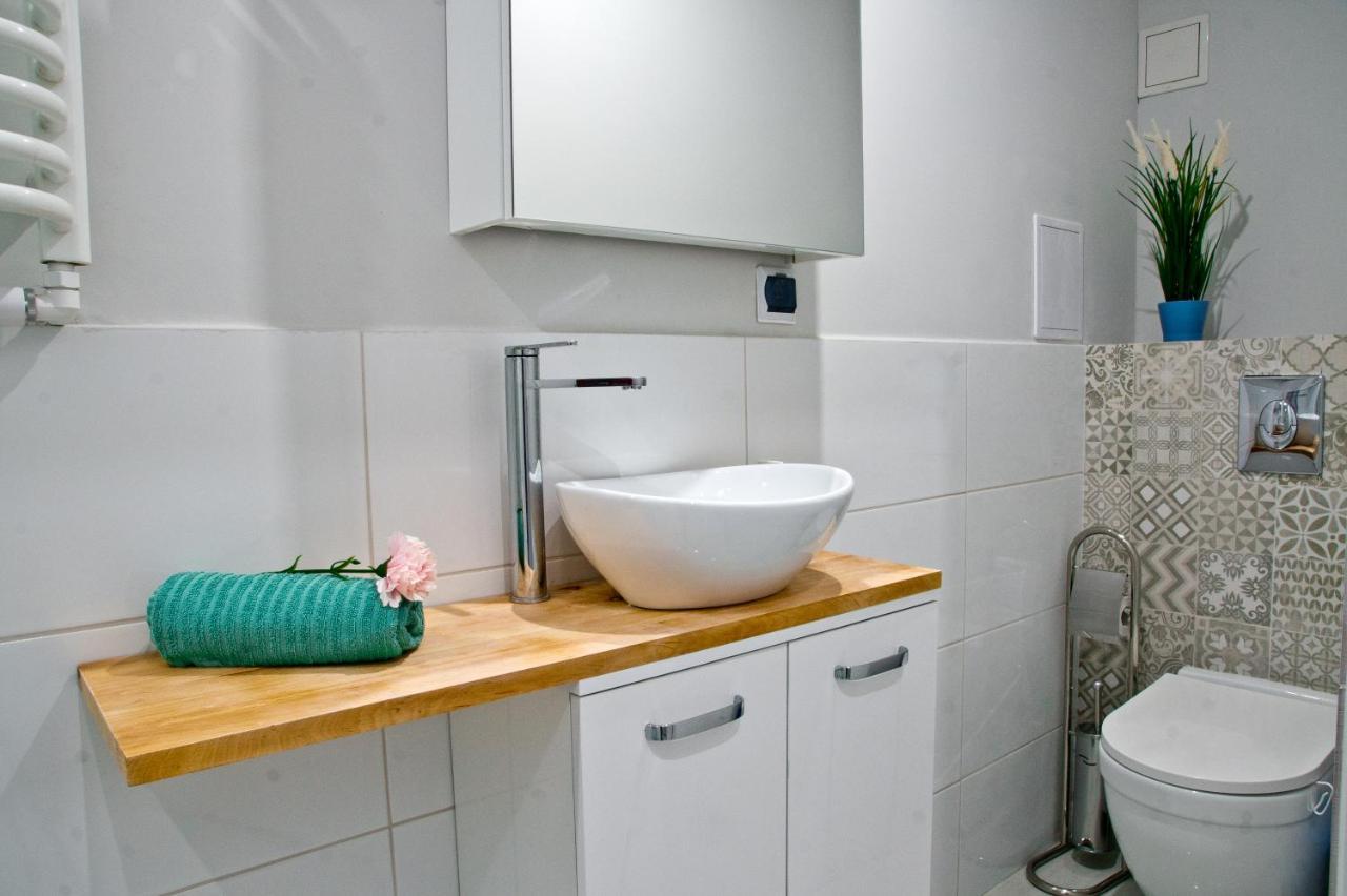 Apartament Turkusowy Swietoduska 12 Lublin Exterior foto